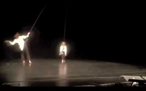 Cie Têt’enl’air – Duo de danse voltige
